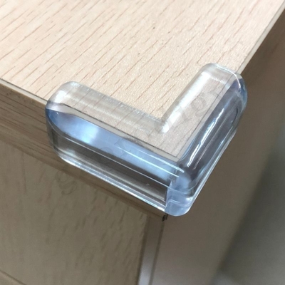 テーブルの取付けのための透明なポリ塩化ビニールのゆとりのプラスチック コーナーの保護装置